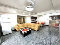 Blk 761 Jurong West Street 74 (Jurong West), HDB Executive #473000651
